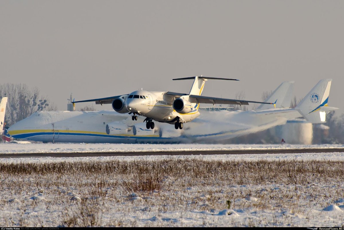 АН-148 И АН-178.