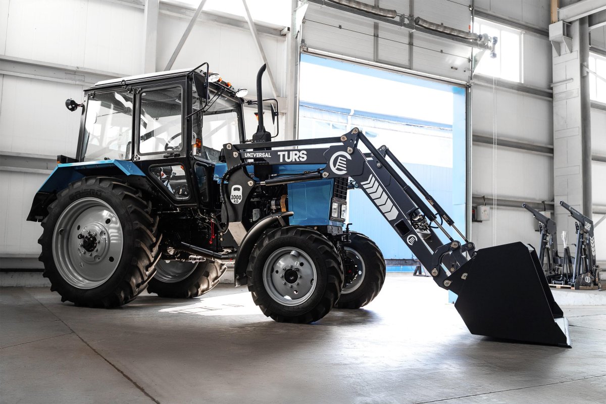 Погрузчик Turs-1000у Universal