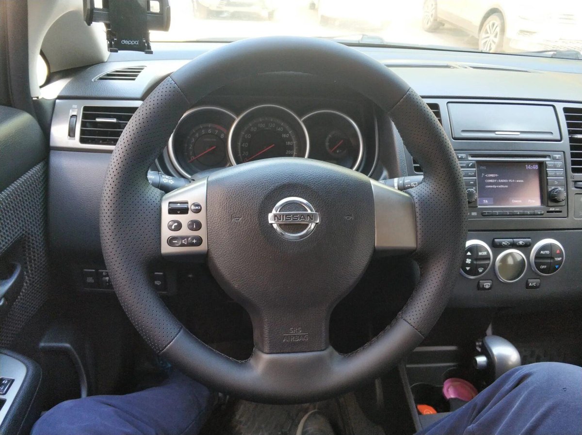 Руль Ниссан Тиида 2