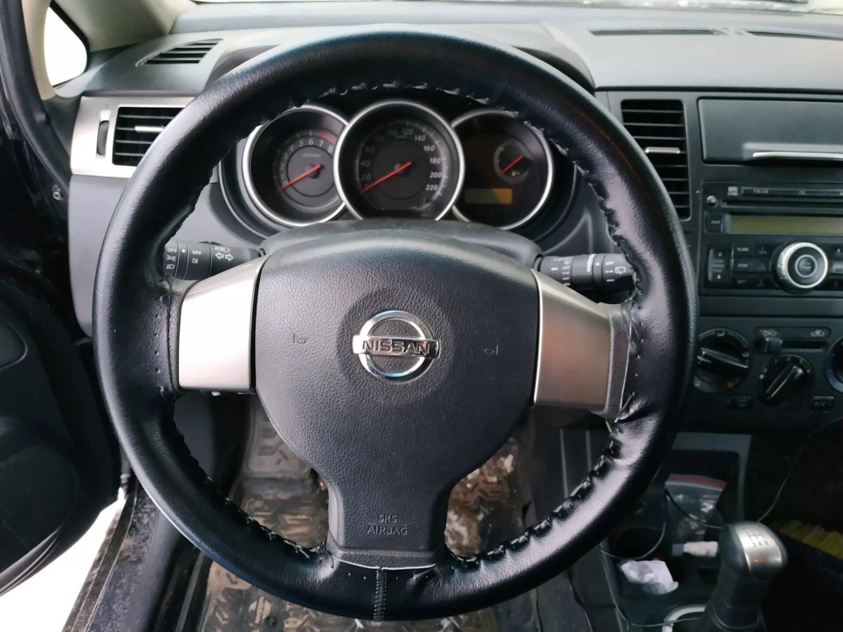 Руль Ниссан Тиида с11