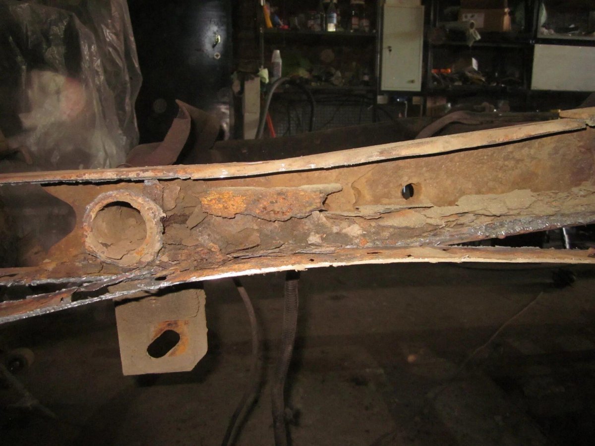 Рама Ниссан Террано 1