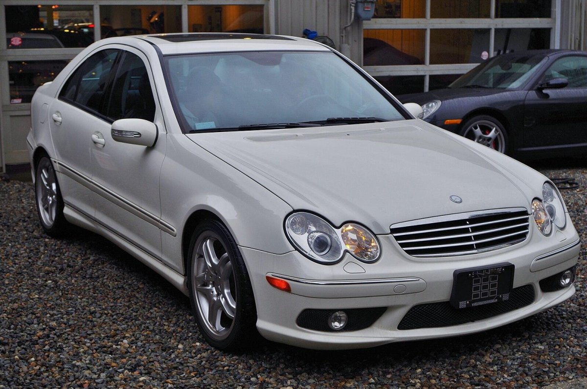 Мерседес w203