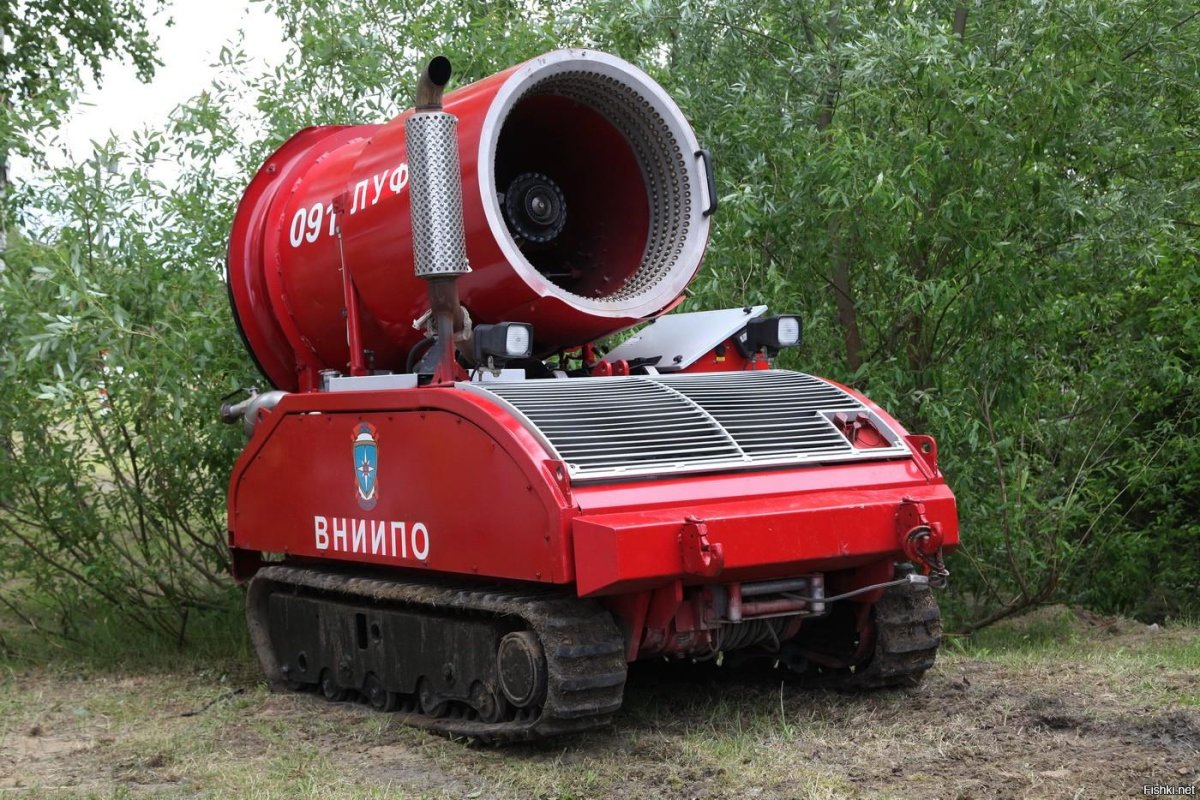 Гусеничная пожарная машина "Импульс-2м