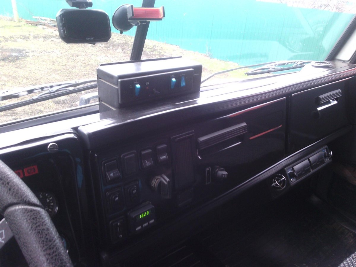 Полка под магнитолу КАМАЗ 65115