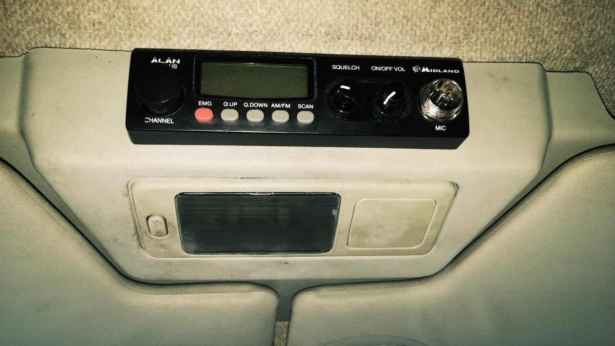 Discovery 3 рация