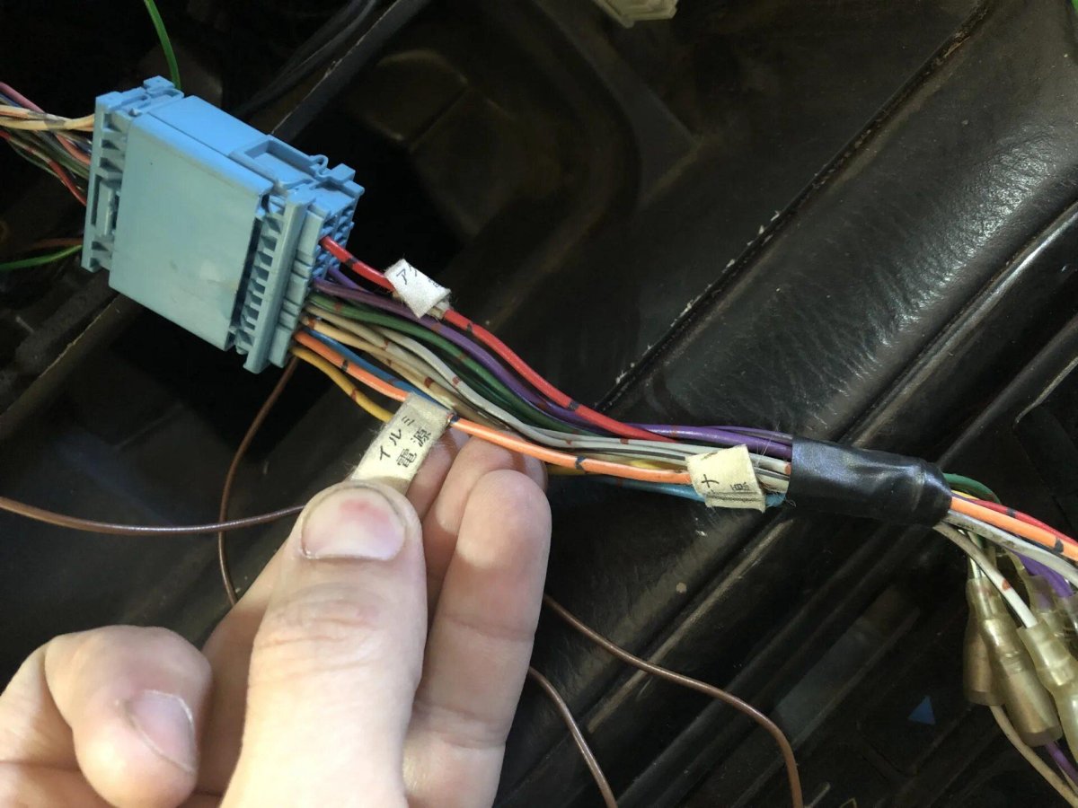 K2001n магнитола