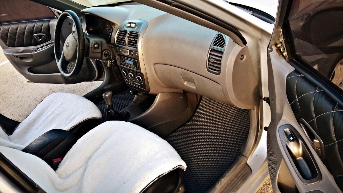 Хендай акцент 2 салон