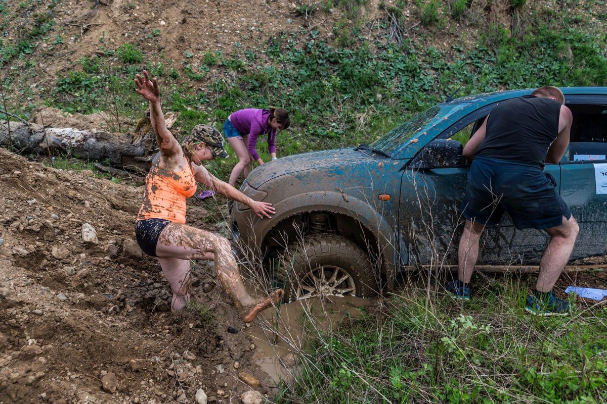 Машина застряла