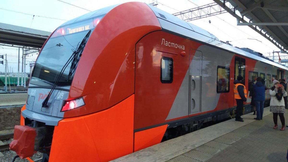 Электропоезд Ласточка Челябинск Магнитогорск
