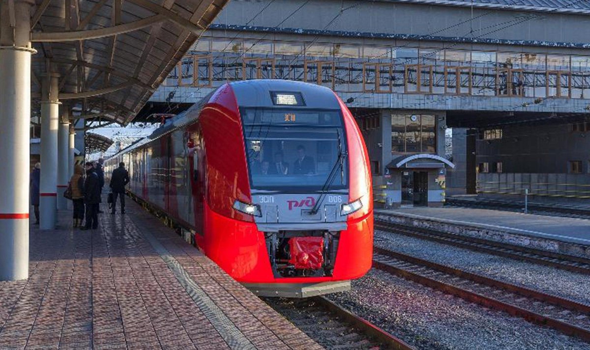 Скоростной поезд Ласточка