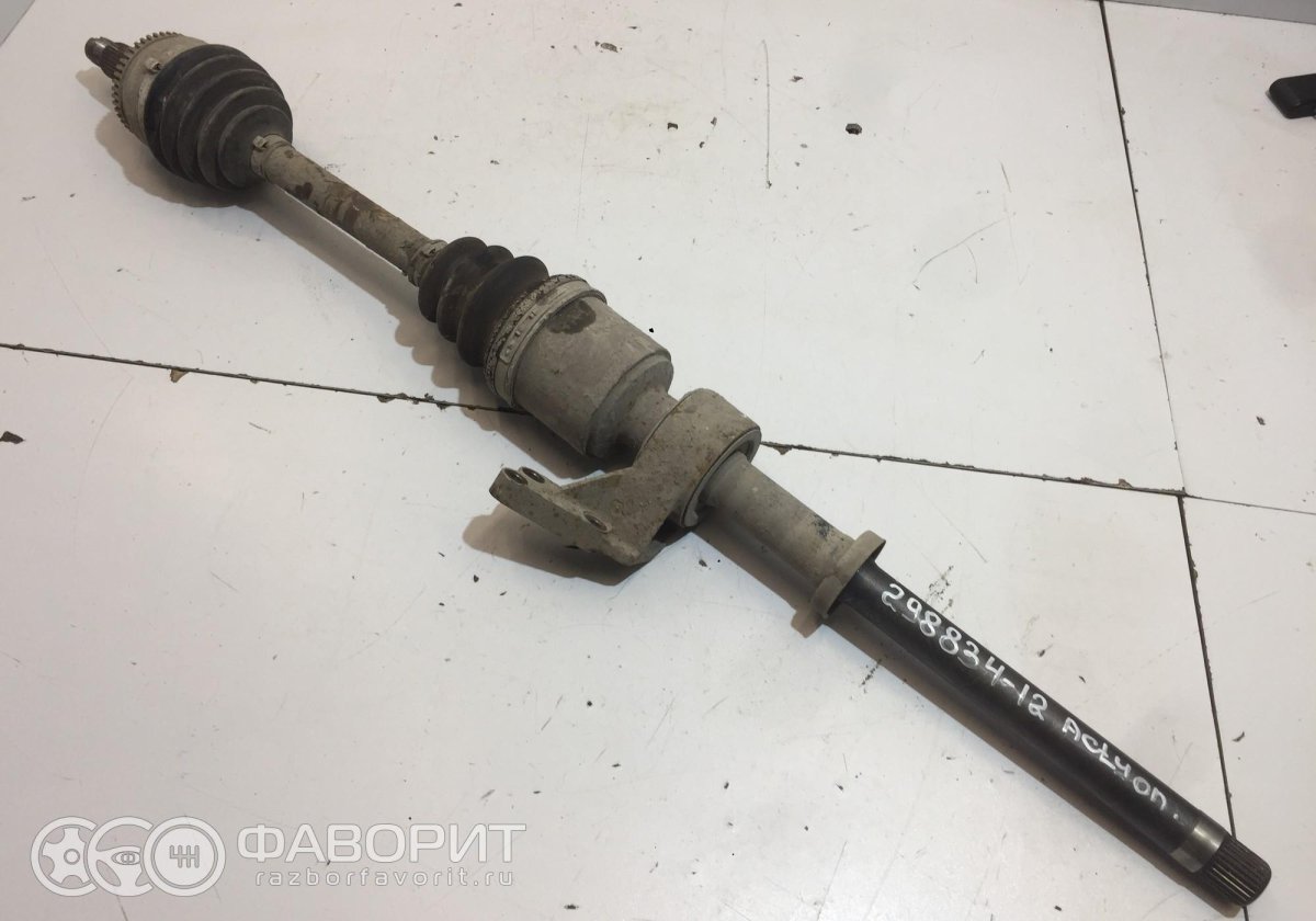 Ssang Yong 4136008110 полуось правая