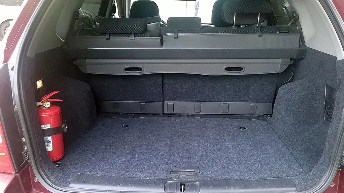 Hyundai Tucson JM 2008 багажник