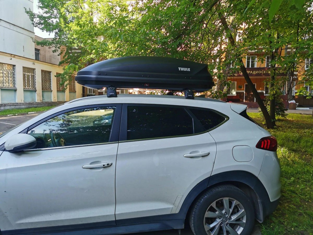 Hyundai Tucson бокс на крышу
