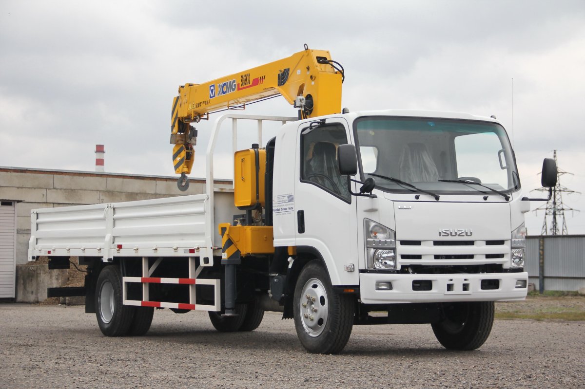 Isuzu Giga КМУ