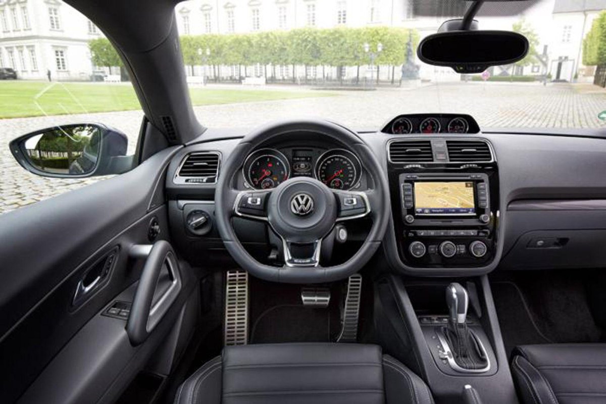 Volkswagen Scirocco 2017 салон