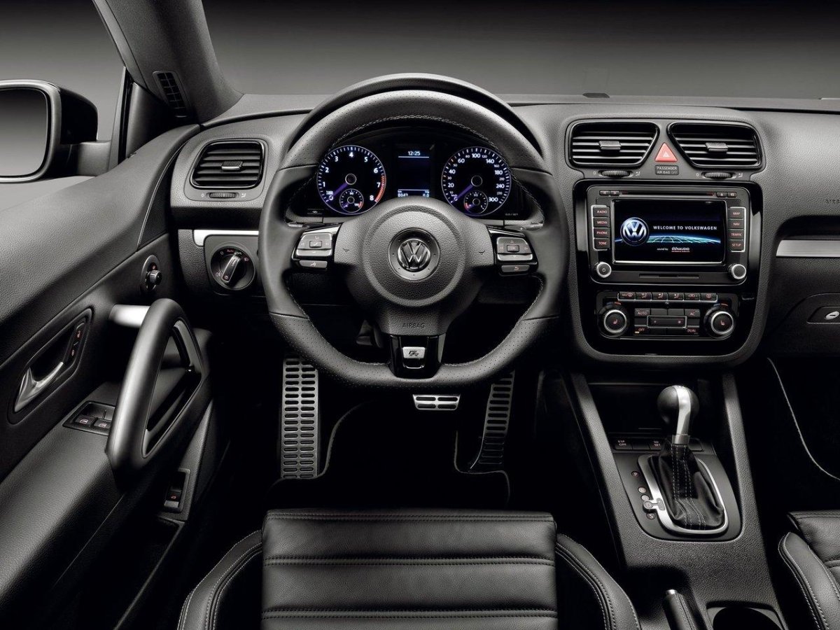 Volkswagen Scirocco 2017 салон