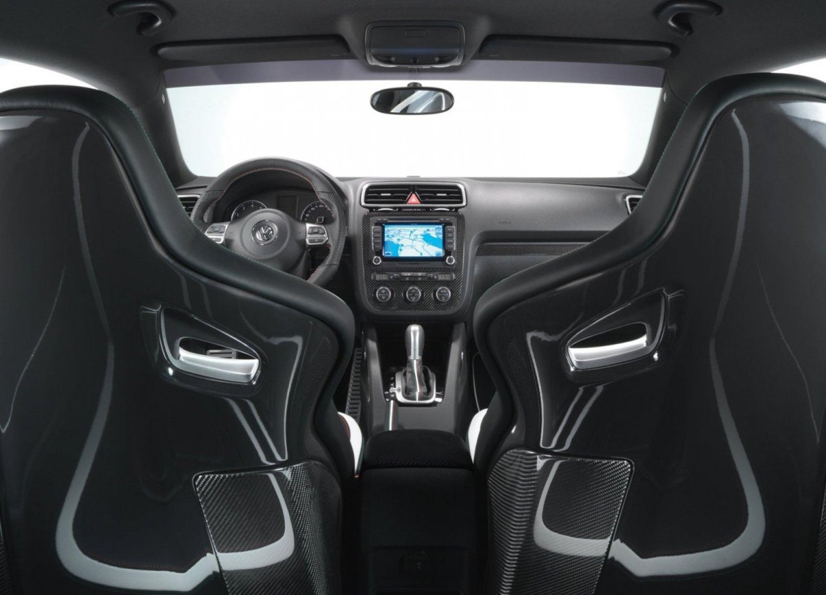 Фольксваген Сирокко 2020 салон