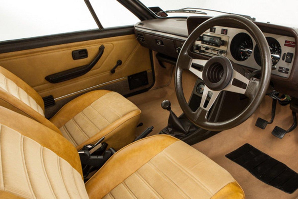 Салон Volkswagen Scirocco mk1