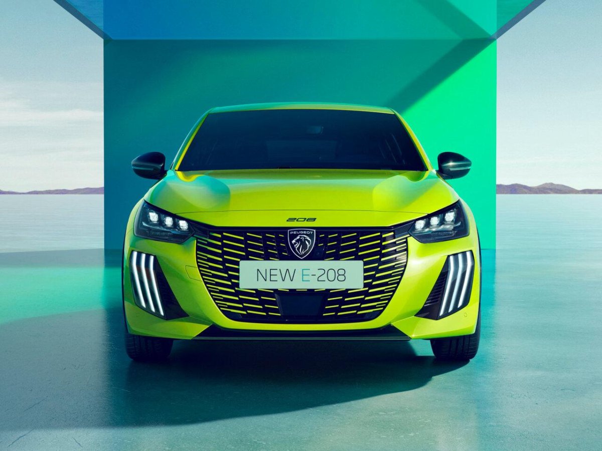 Peugeot 208 2021