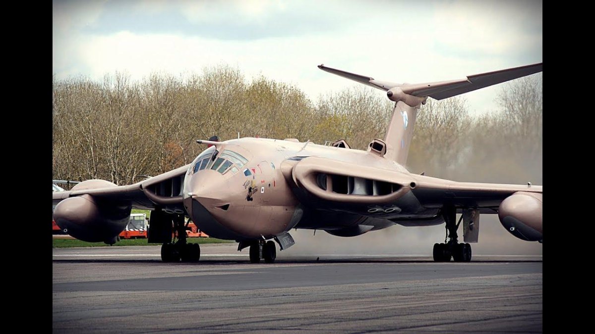 Handley-Page Victor самолёт