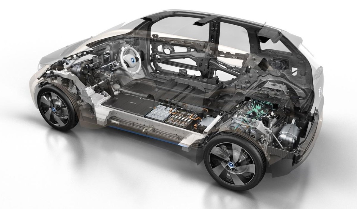 BMW i3 монокок