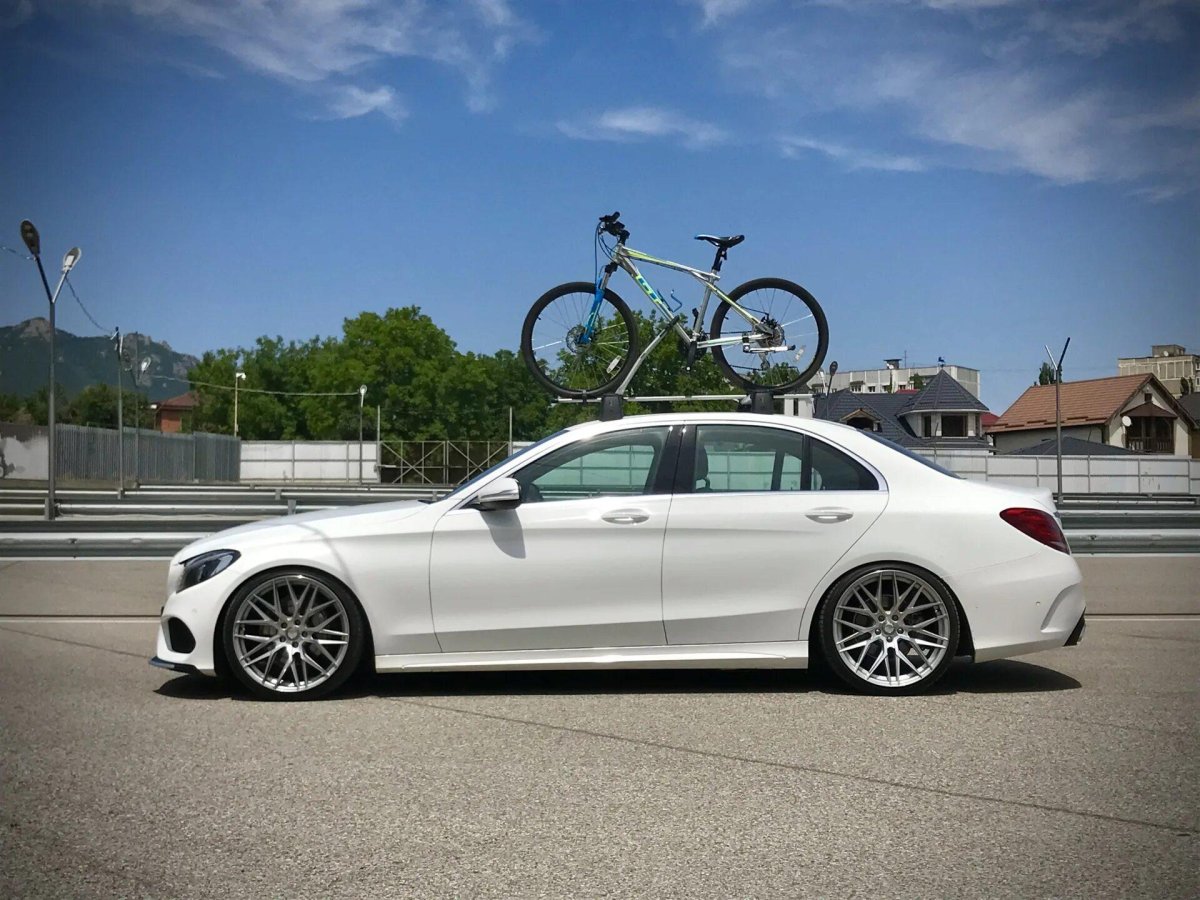 Багажник Mercedes w205