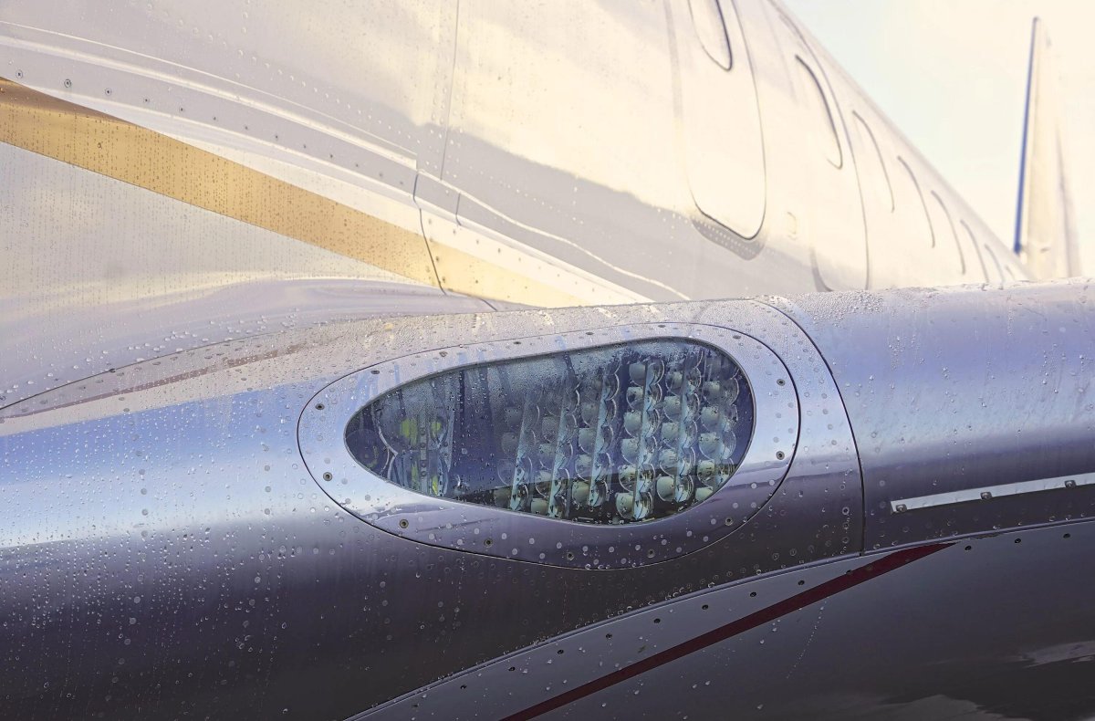 Фара посадочная Boeing 737