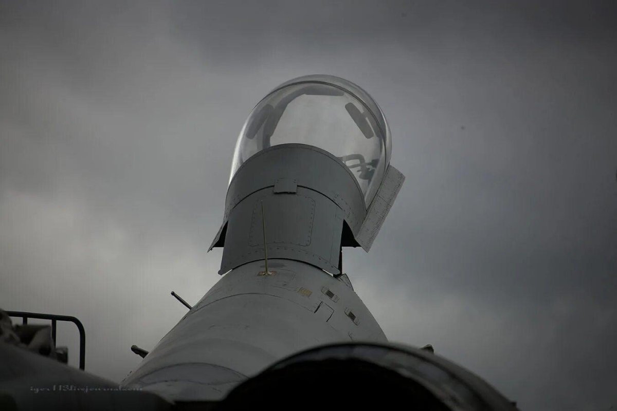 Кабина Су-30см