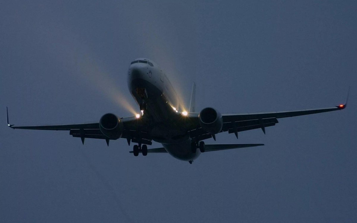 Фара посадочная Boeing 737