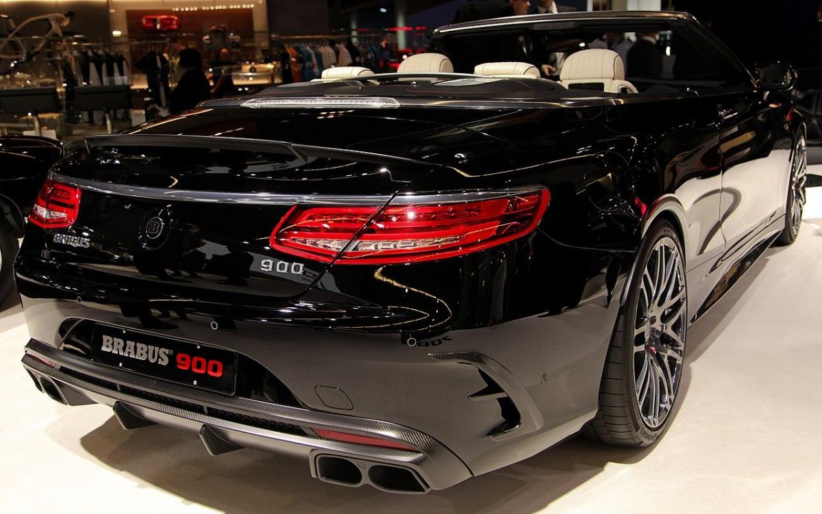 Brabus Rocket gt900
