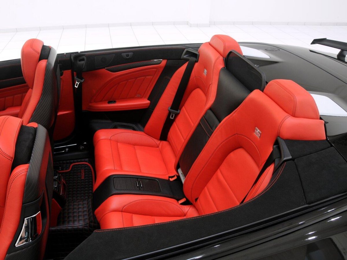 Машина Brabus 800