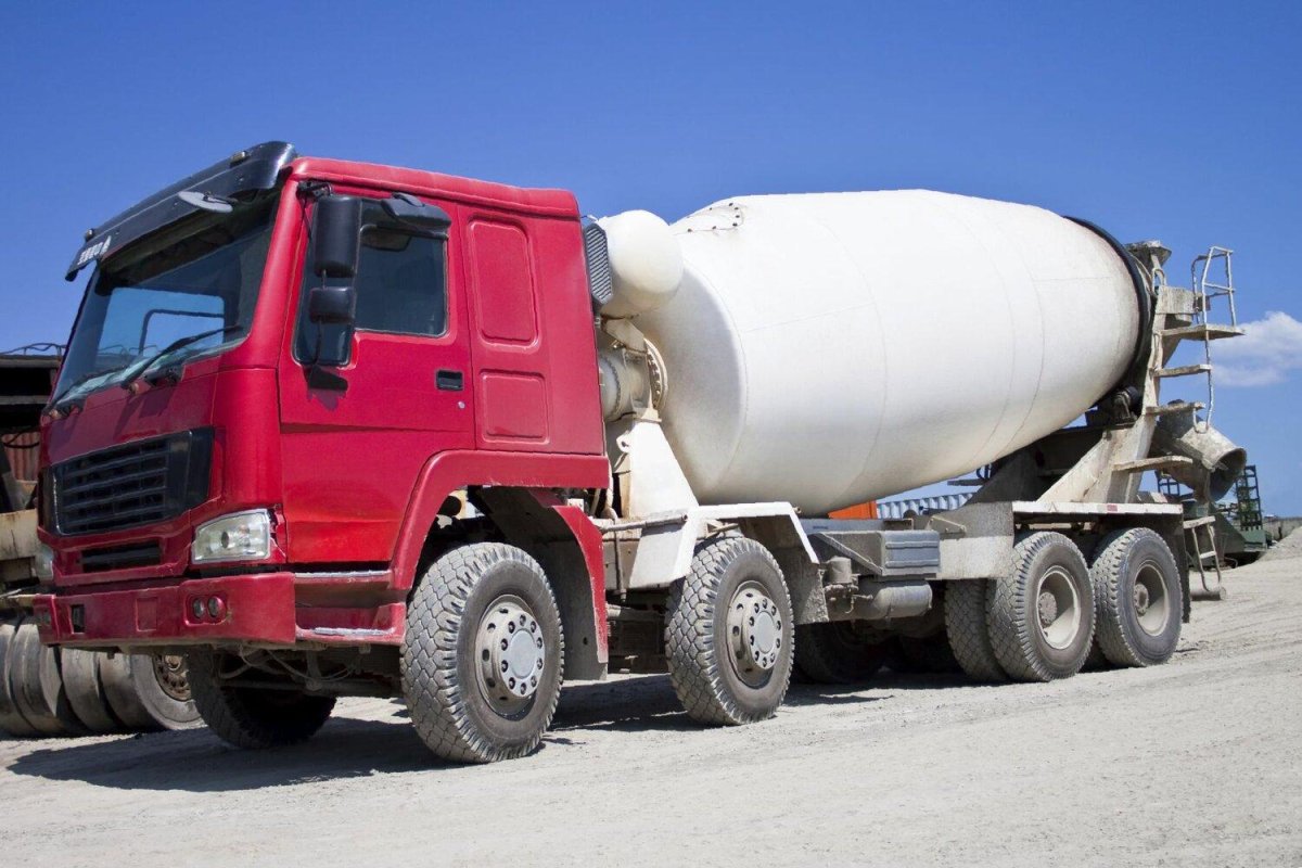 Автобетоносмеситель сб-92