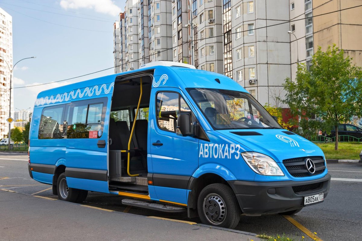 Маршрутный микроавтобус