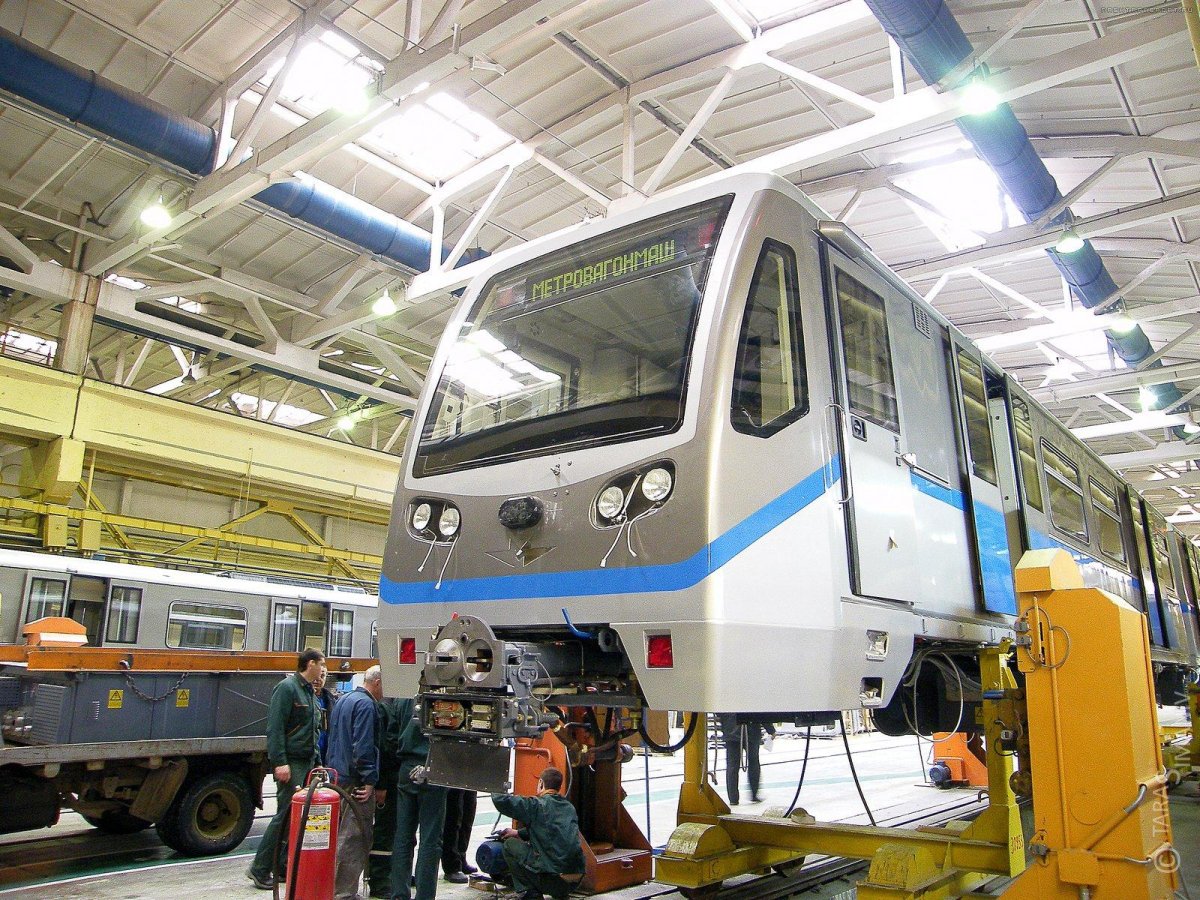 Завод Метровагонмаш в Мытищах