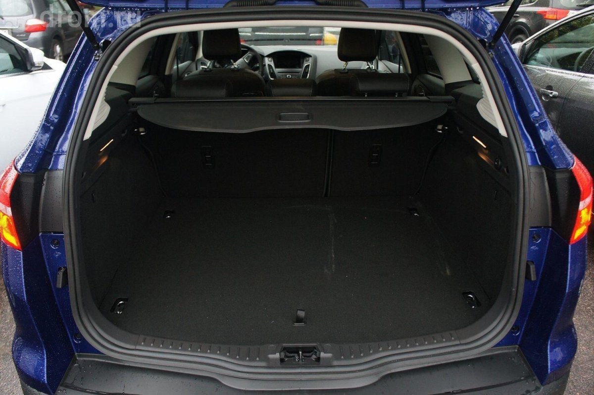 Форд фокус универсал 2017 багажник