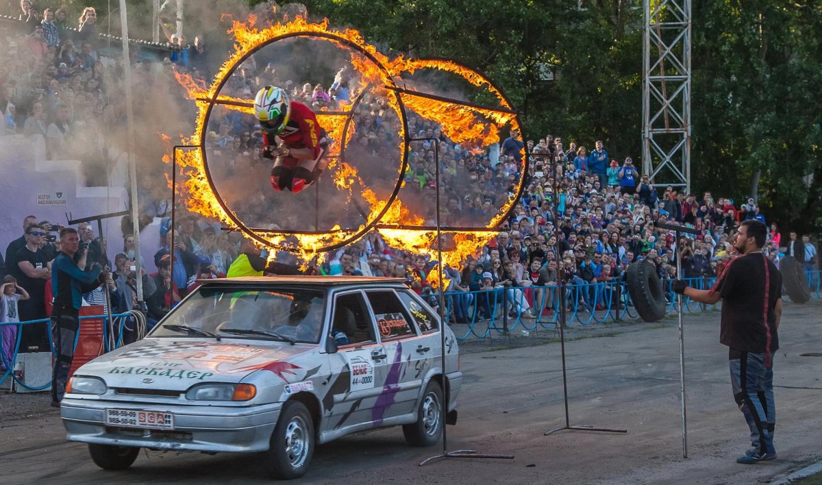 Шоу каскадеров Владимир 2022