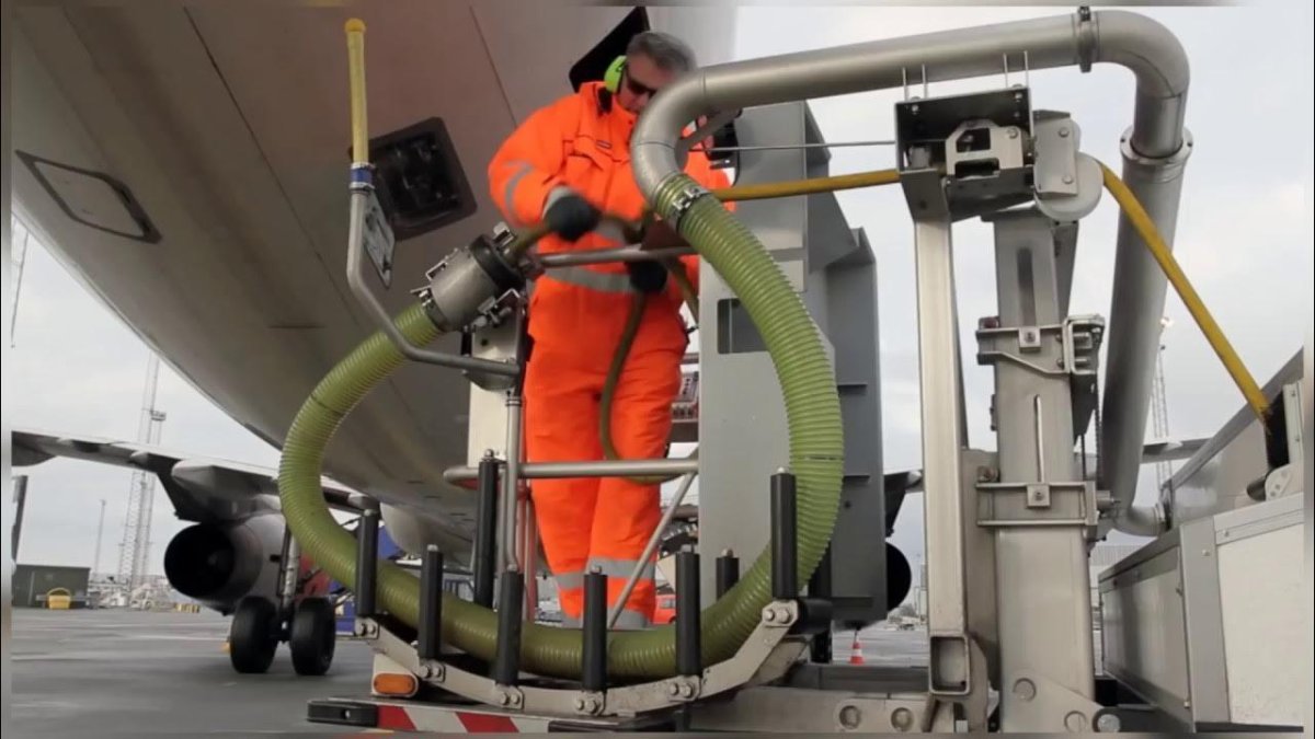 Водоснабжение самолета