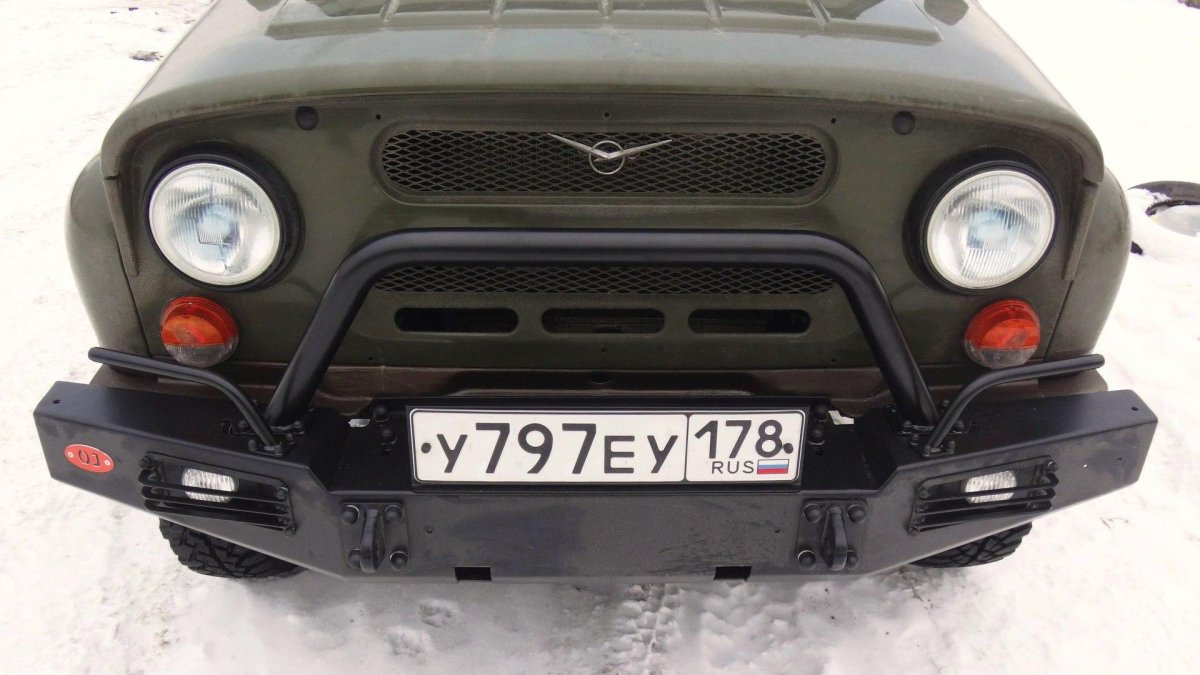 Передний бампер УАЗ Хантер штатный