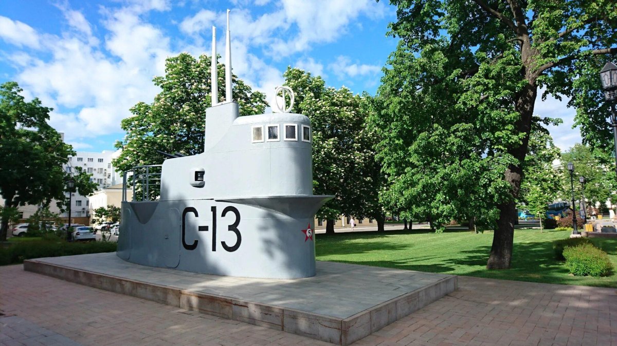 Памятник подводной лодке в Нижнем Новгороде