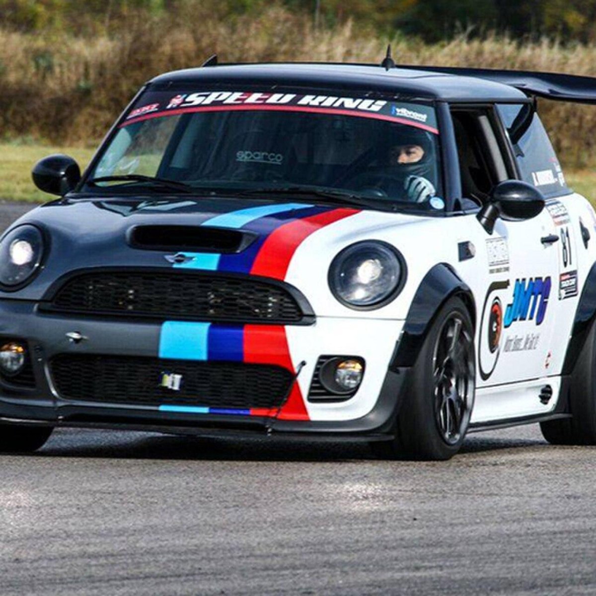 Mini Cooper Racing