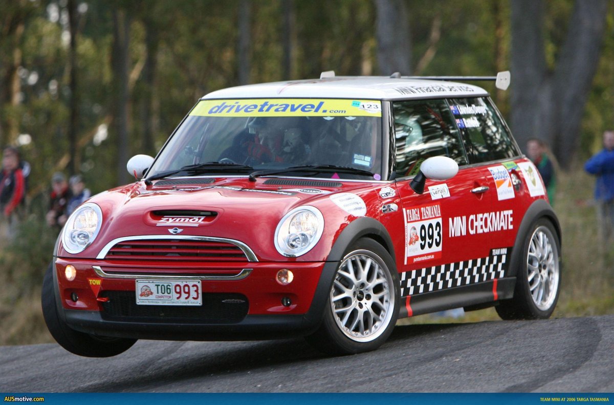 Раллийный мини Купер