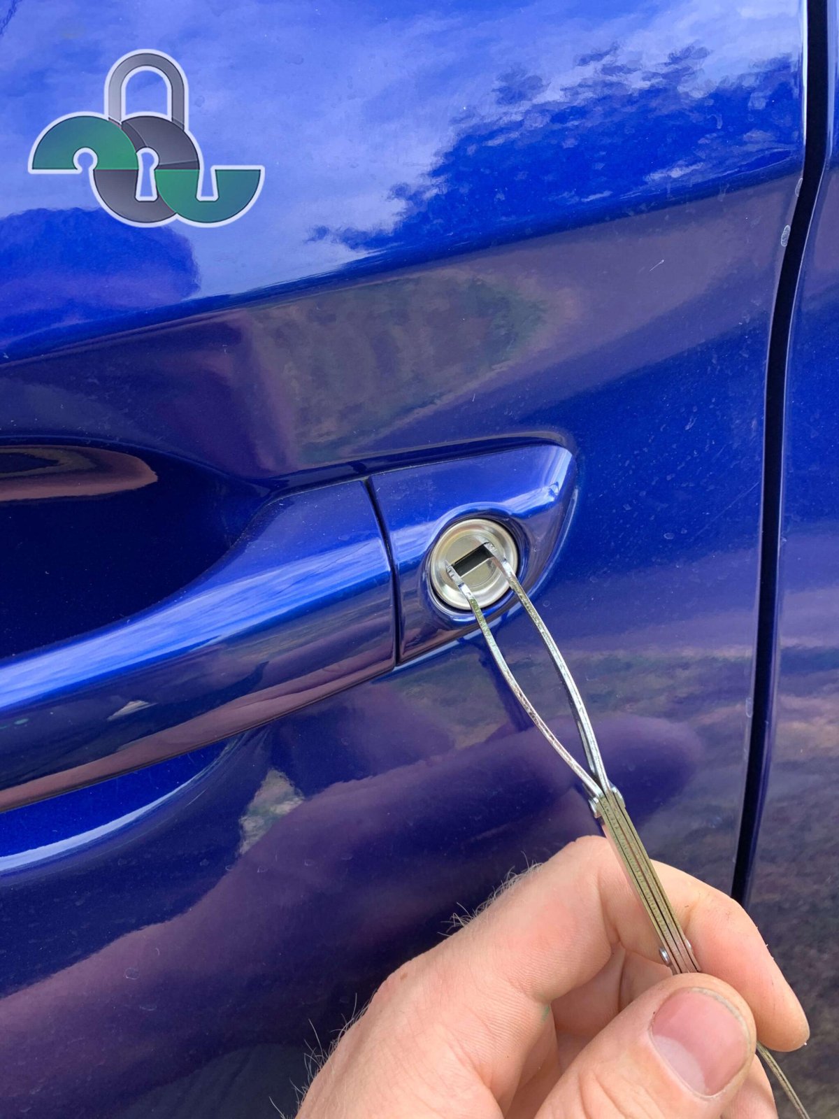 Как открыть Хендай Солярис без ключа