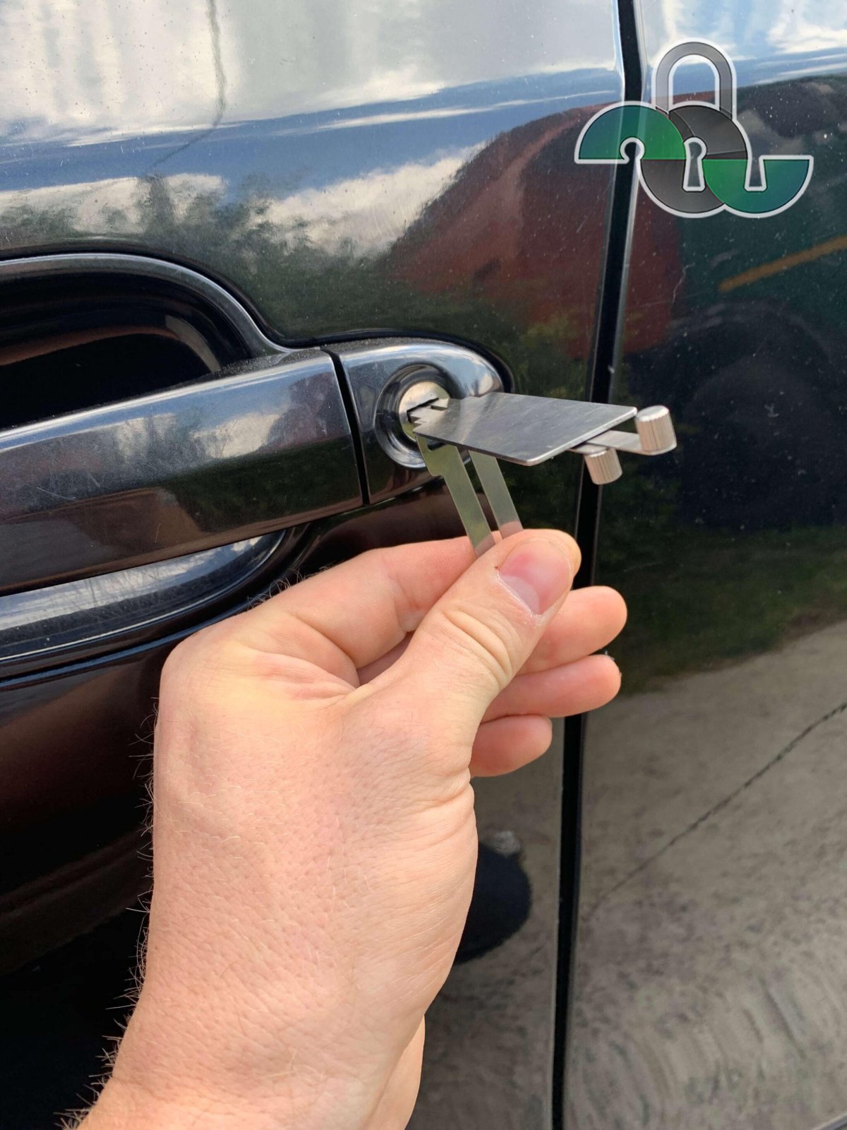 Замок ручка двер е34