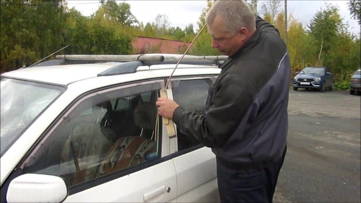 Вскрытие машины без ключа