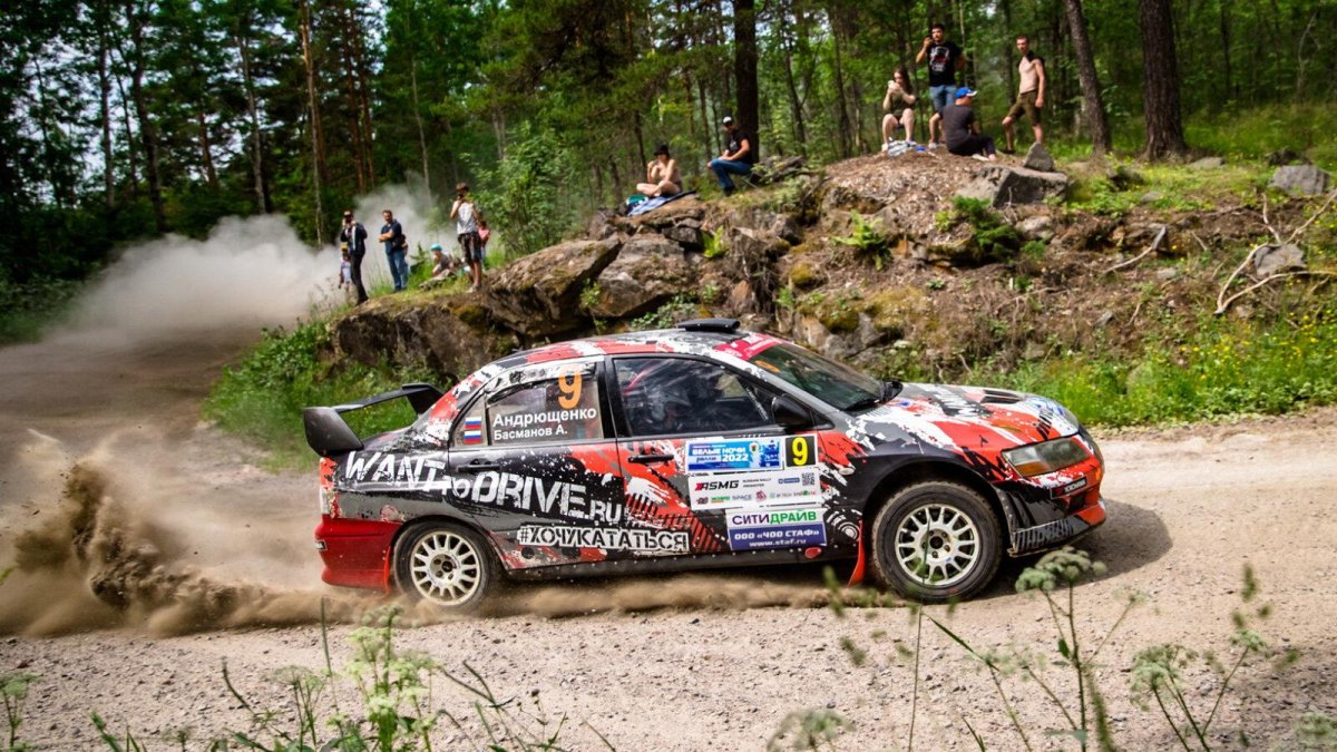 Автомобиль "ралли"