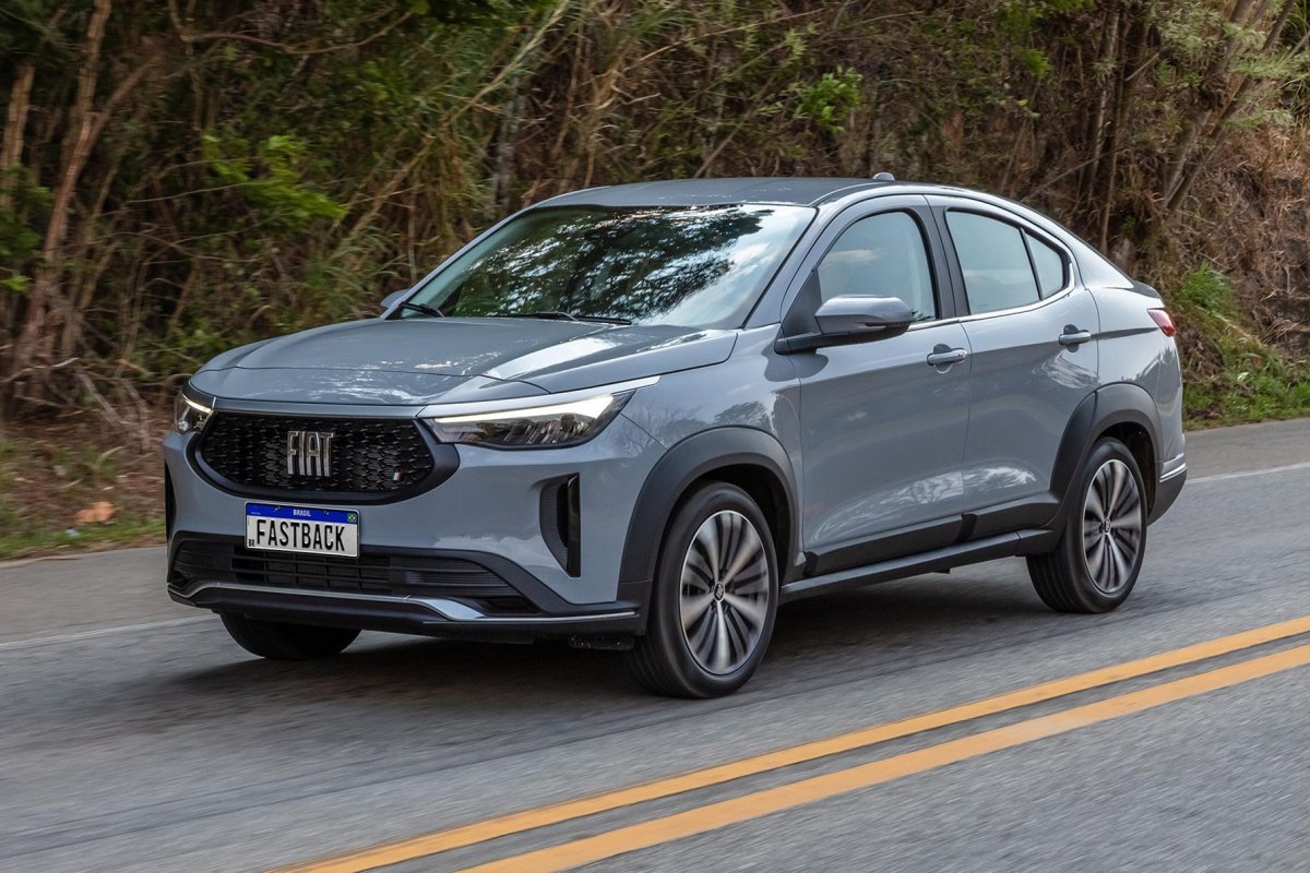 Fiat кроссовер Fastback