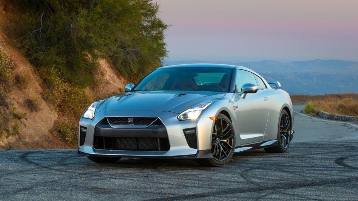 Nissan gt-r 2019