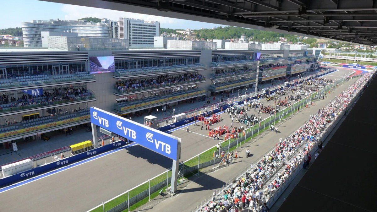 Сочи автодром питлейн