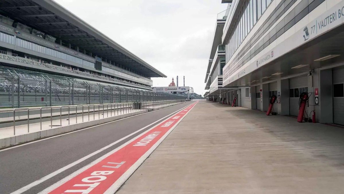 Сочи автодром питлейн