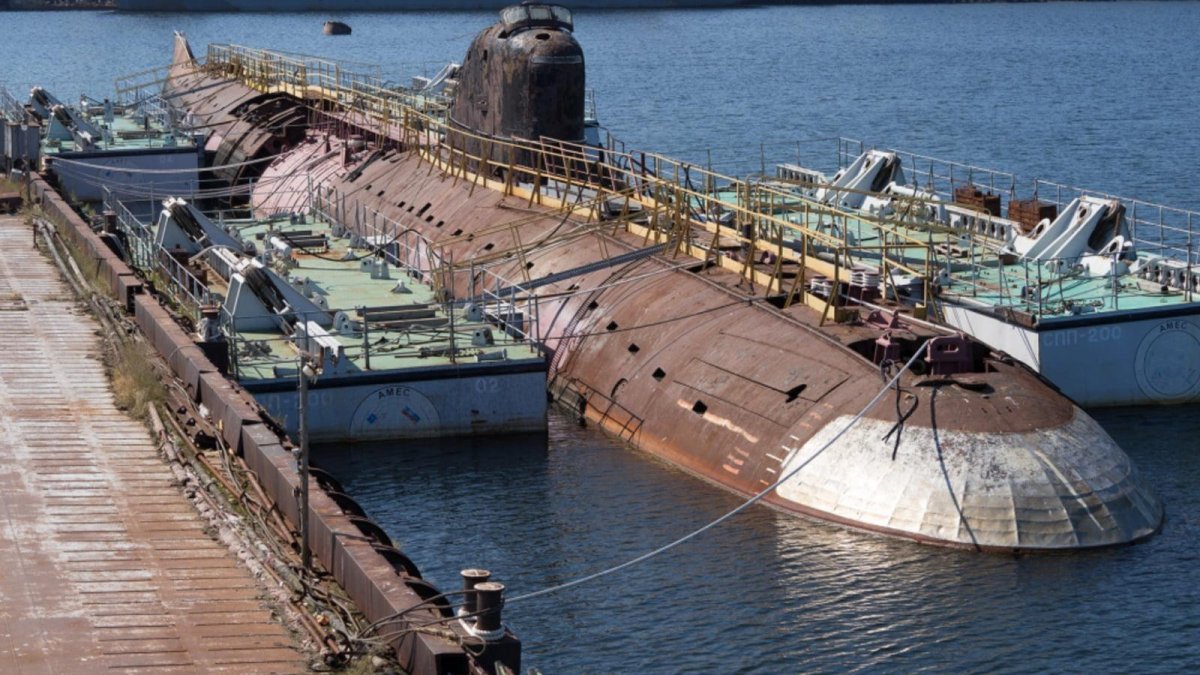 Атомная подводная лодка к-3 Ленинский комсомол